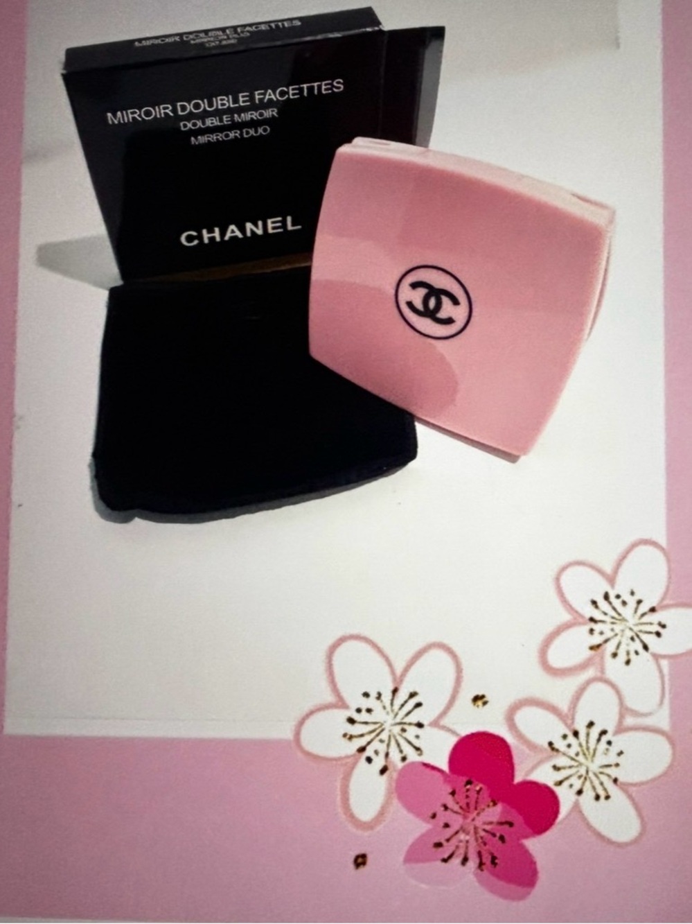 CHANEL Pink Double Facette Compact Mirror Duo